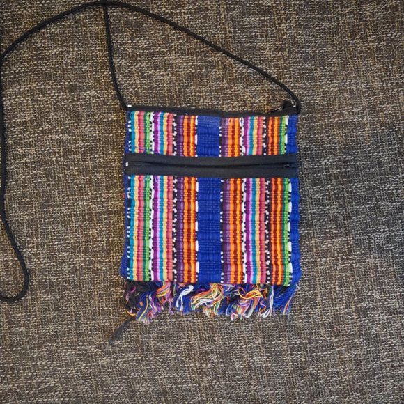 colorful knit bag - Picture 1 of 3